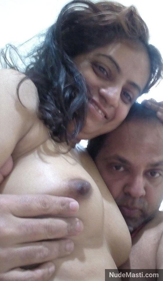 horny desi couples nude selfie