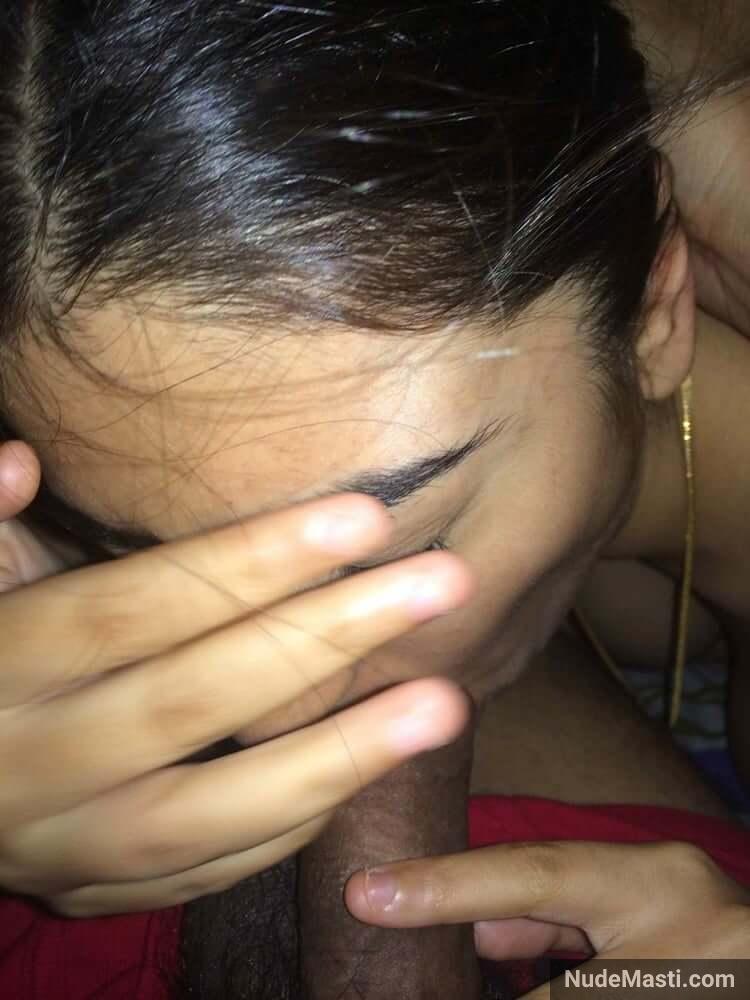 Cute Bengaluru college girl giving blowjob
