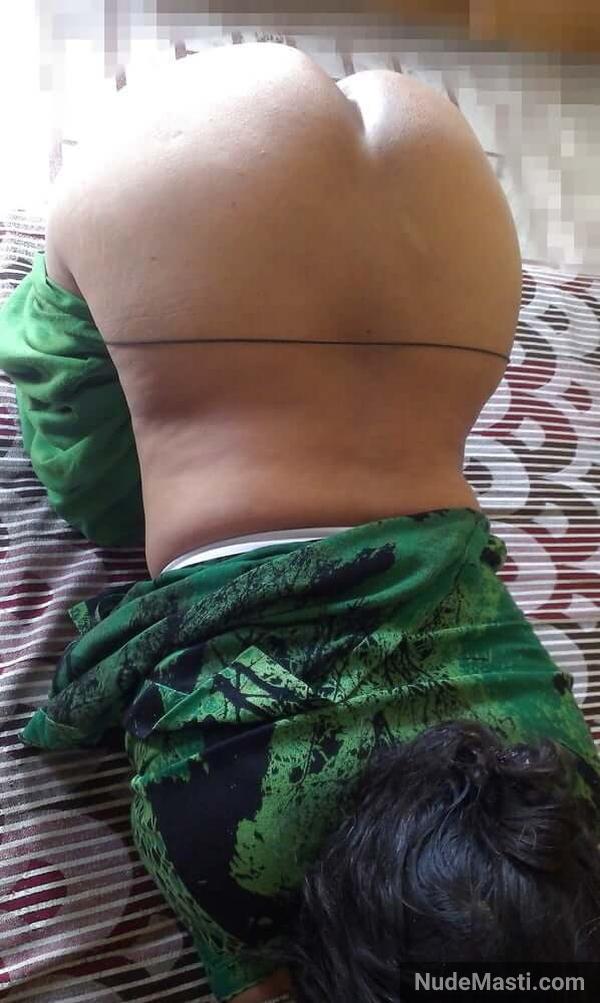 Sexy nude Indian ass pic